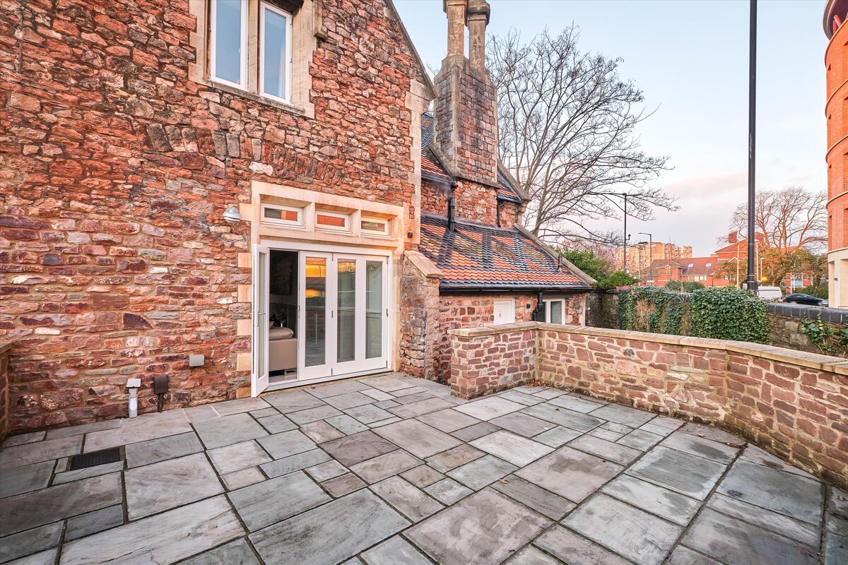 flat for sale in Upper Belgrave Road, Bristol, BS8 BRS012009374