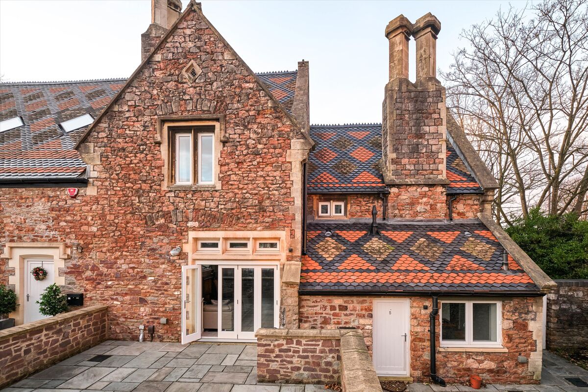 flat for sale in Upper Belgrave Road, Bristol, BS8 BRS012009374