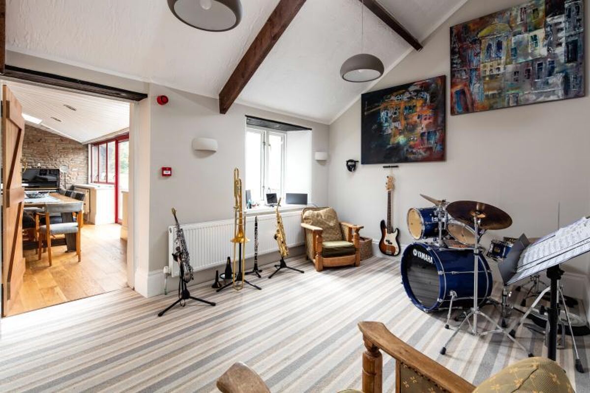 house for sale in Youngwood Lane, Nailsea, Bristol, North Somerset