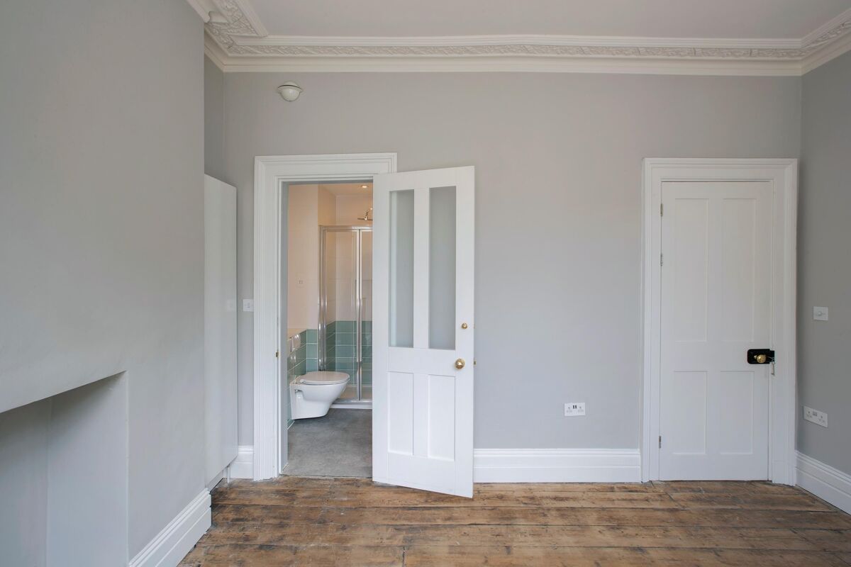 house for sale in Kingsley Road, Cotham, BS6 BRS012014043 Knight Frank