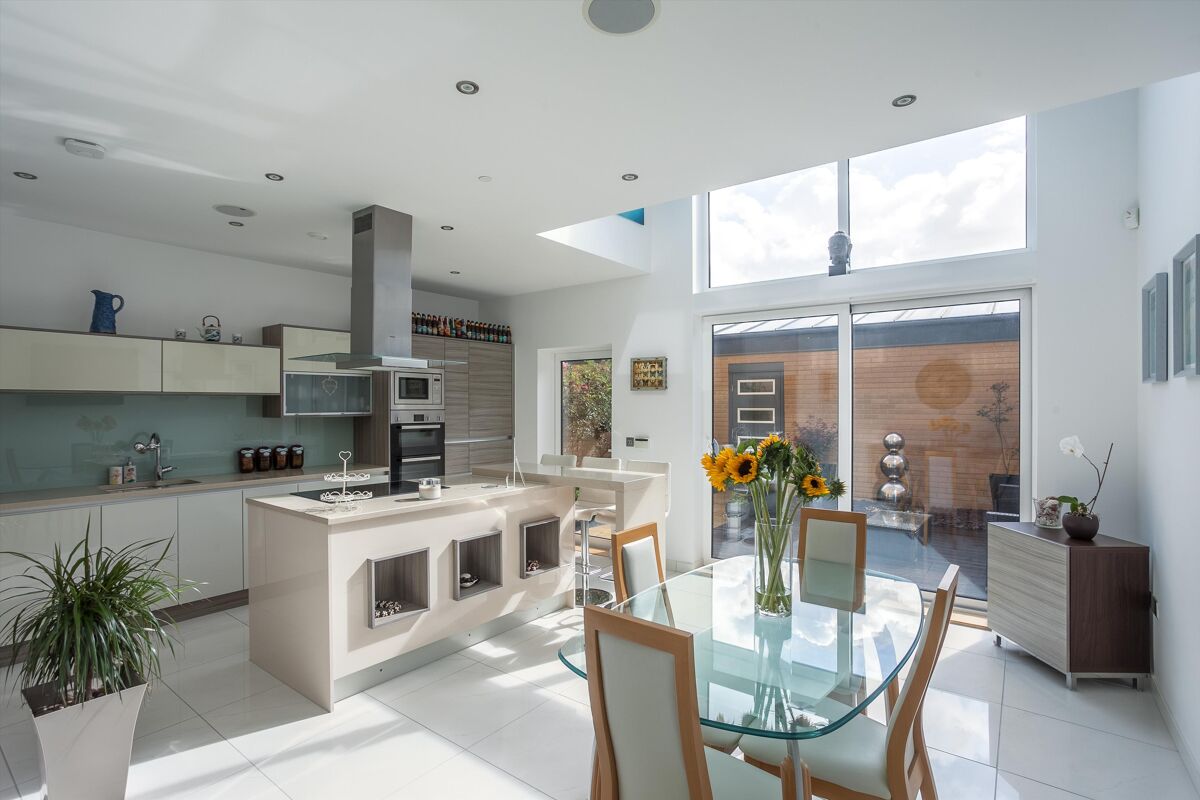 house for sale in Newfoundland Way, Portishead, Bristol, BS20