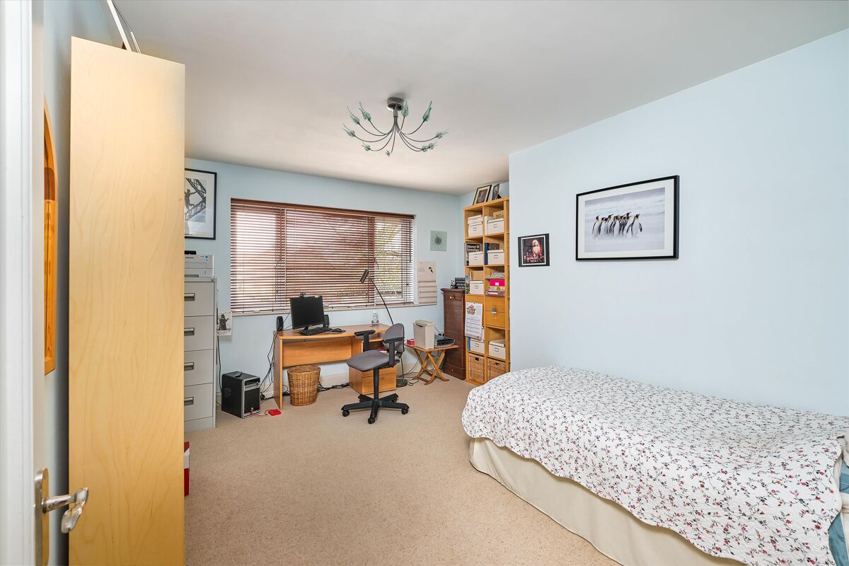 house for sale in St. Marys Grove, Nailsea, Bristol, Somerset, BS48 BRS012077510 Knight Frank