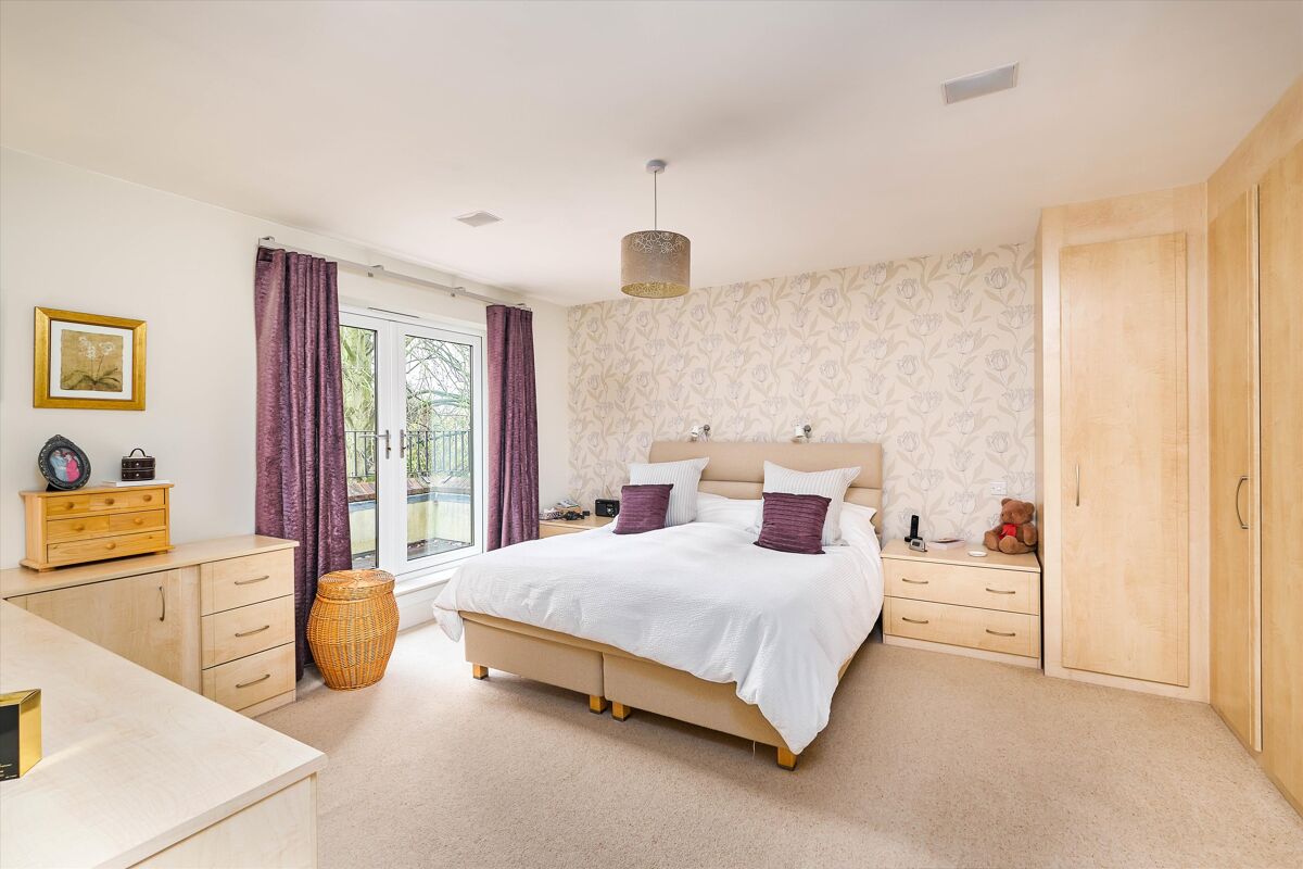 house for sale in St. Marys Grove, Nailsea, Bristol, Somerset, BS48