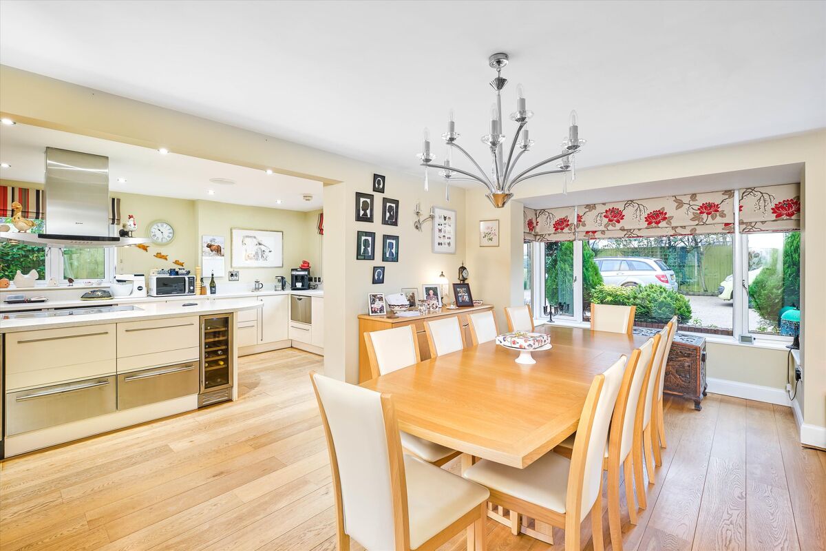 house for sale in St. Marys Grove, Nailsea, Bristol, Somerset, BS48 BRS012077510 Knight Frank