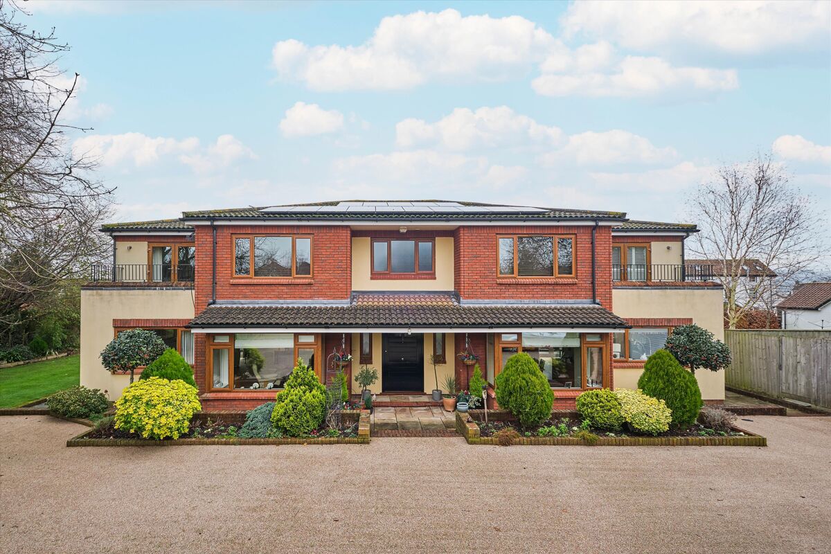 house for sale in St. Marys Grove, Nailsea, Bristol, Somerset, BS48