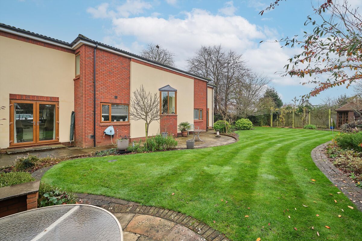 house for sale in St. Marys Grove, Nailsea, Bristol, Somerset, BS48