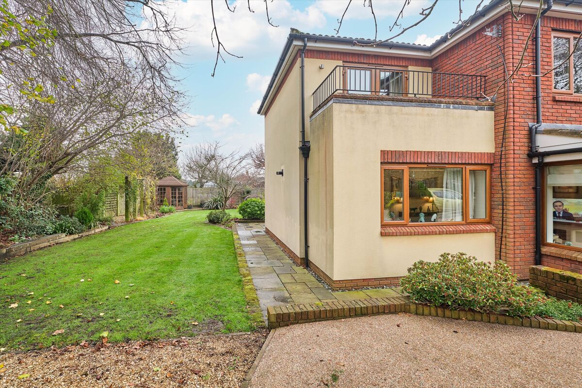 house for sale in St. Marys Grove, Nailsea, Bristol, Somerset, BS48