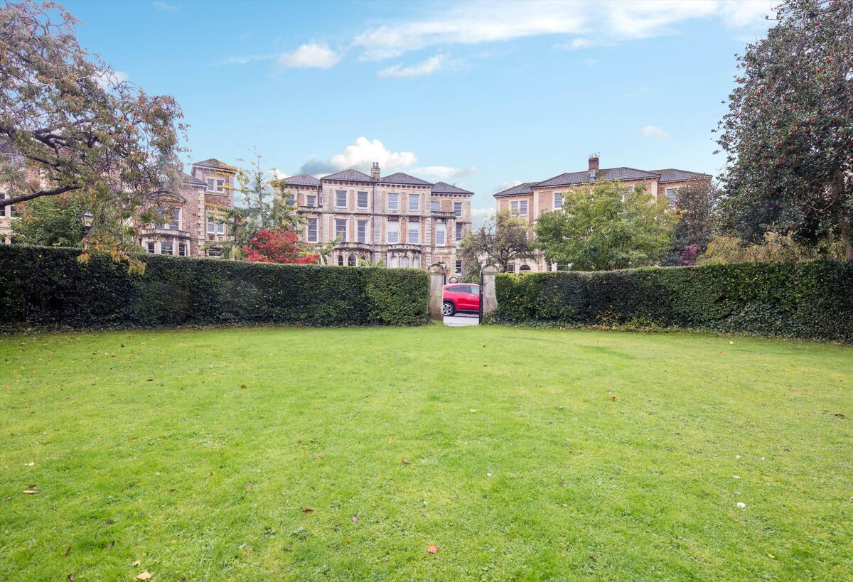 flat for sale in Worcester Crescent, Bristol, BS8 BRS012086147 Knight Frank