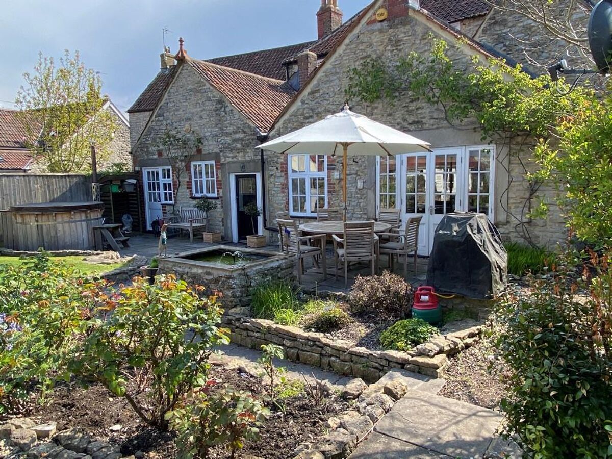 house for sale in Abson Road, Pucklechurch, Bristol, BS16