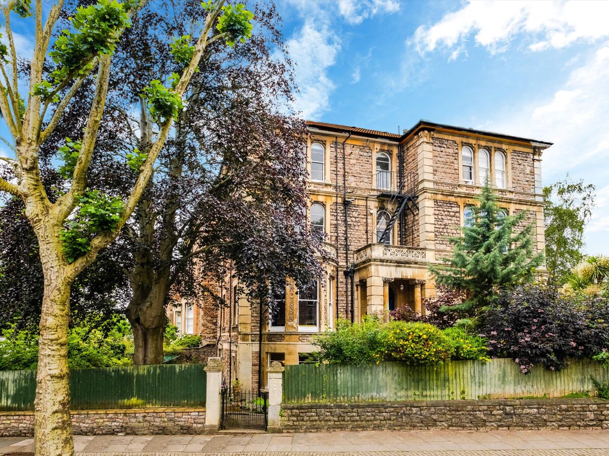 flat for sale in Apsley Road, Clifton, BS8 BRS012107400 Knight Frank