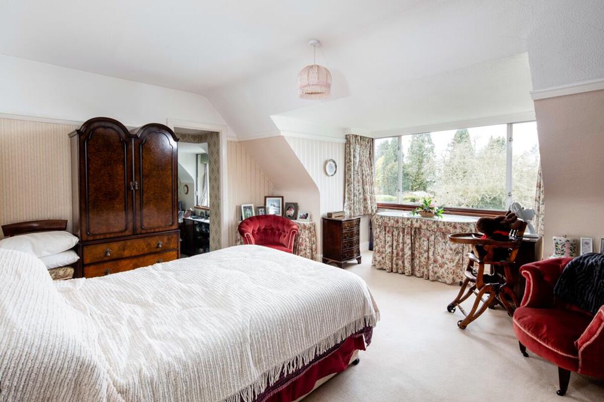 house for sale in Over Lane, Almondsbury, Bristol, Gloucestershire