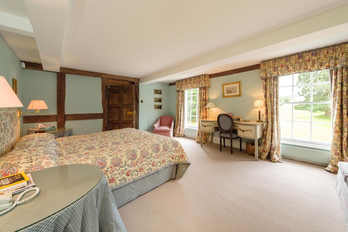 house for sale in Ham, Marlborough, Wiltshire, SN8 BRS012176263