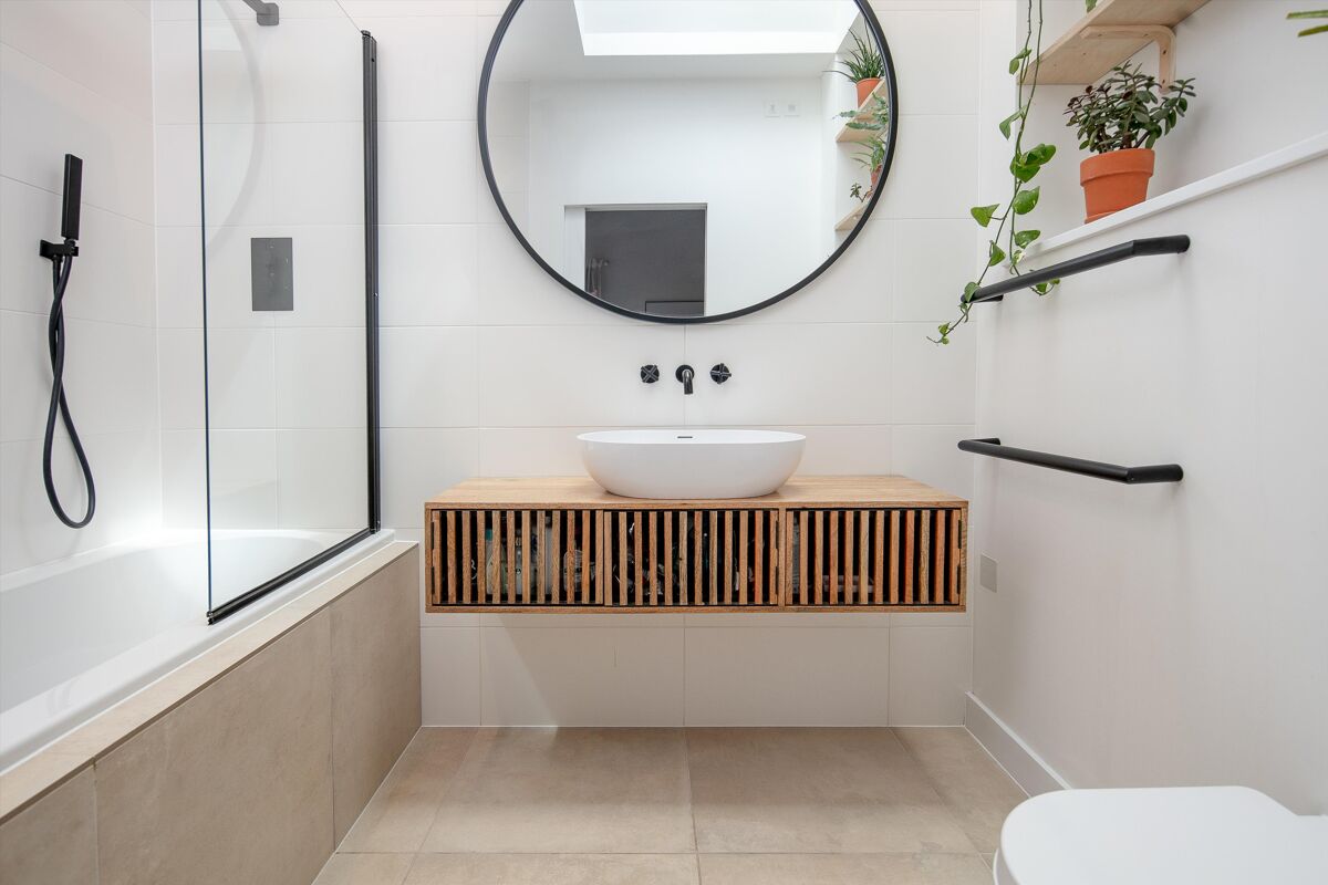 house for sale in Whitmore Avenue, Bristol, BS4 BRS012207760 Knight