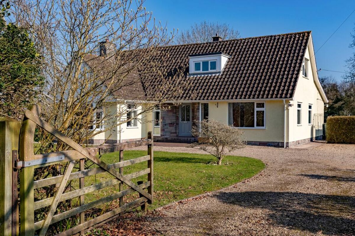 house for sale in Henmore Lane, Weare, Axbridge, Somerset, BS26