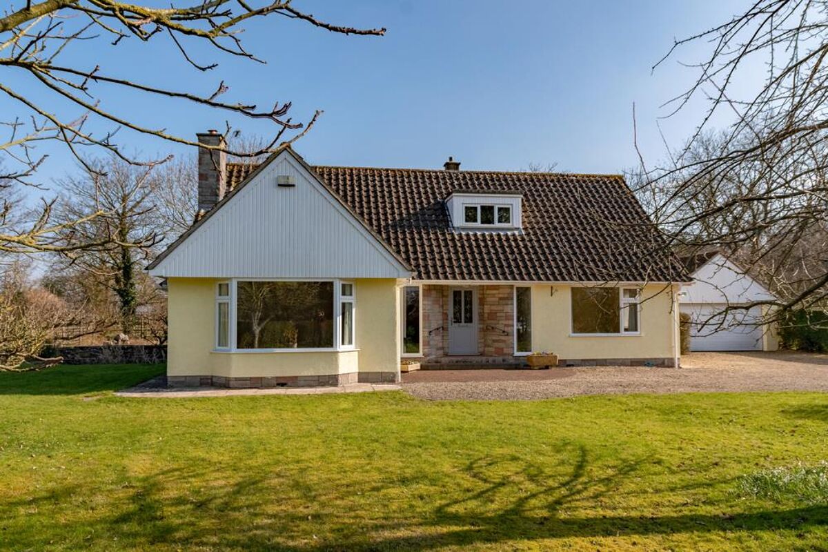 house for sale in Henmore Lane, Weare, Axbridge, Somerset, BS26