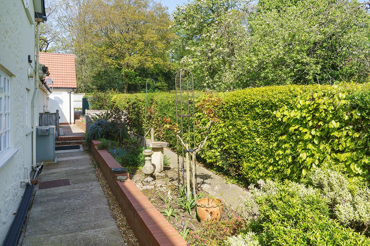 house for sale in Tidenham Chase, Chepstow, Gloucestershire, NP16