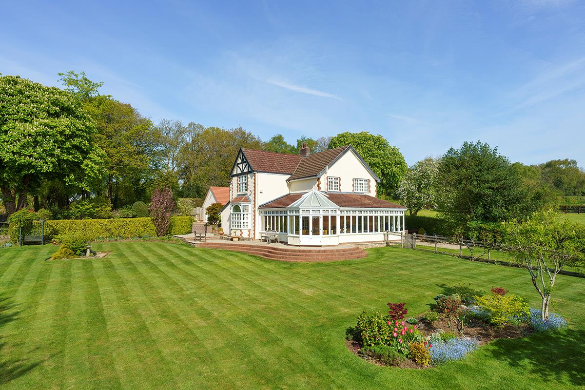 house for sale in Tidenham Chase, Chepstow, Gloucestershire, NP16