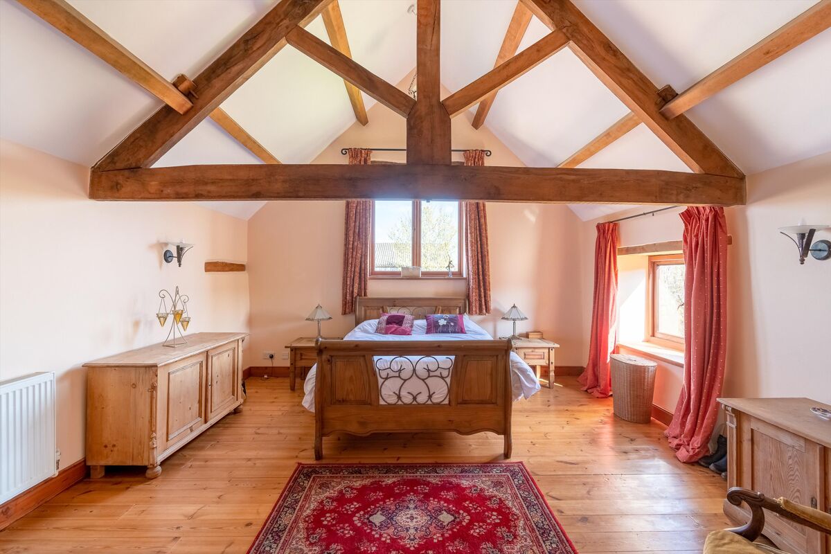 45 bedroom detached house, 3 cottages, 29 acres and 28 stables for