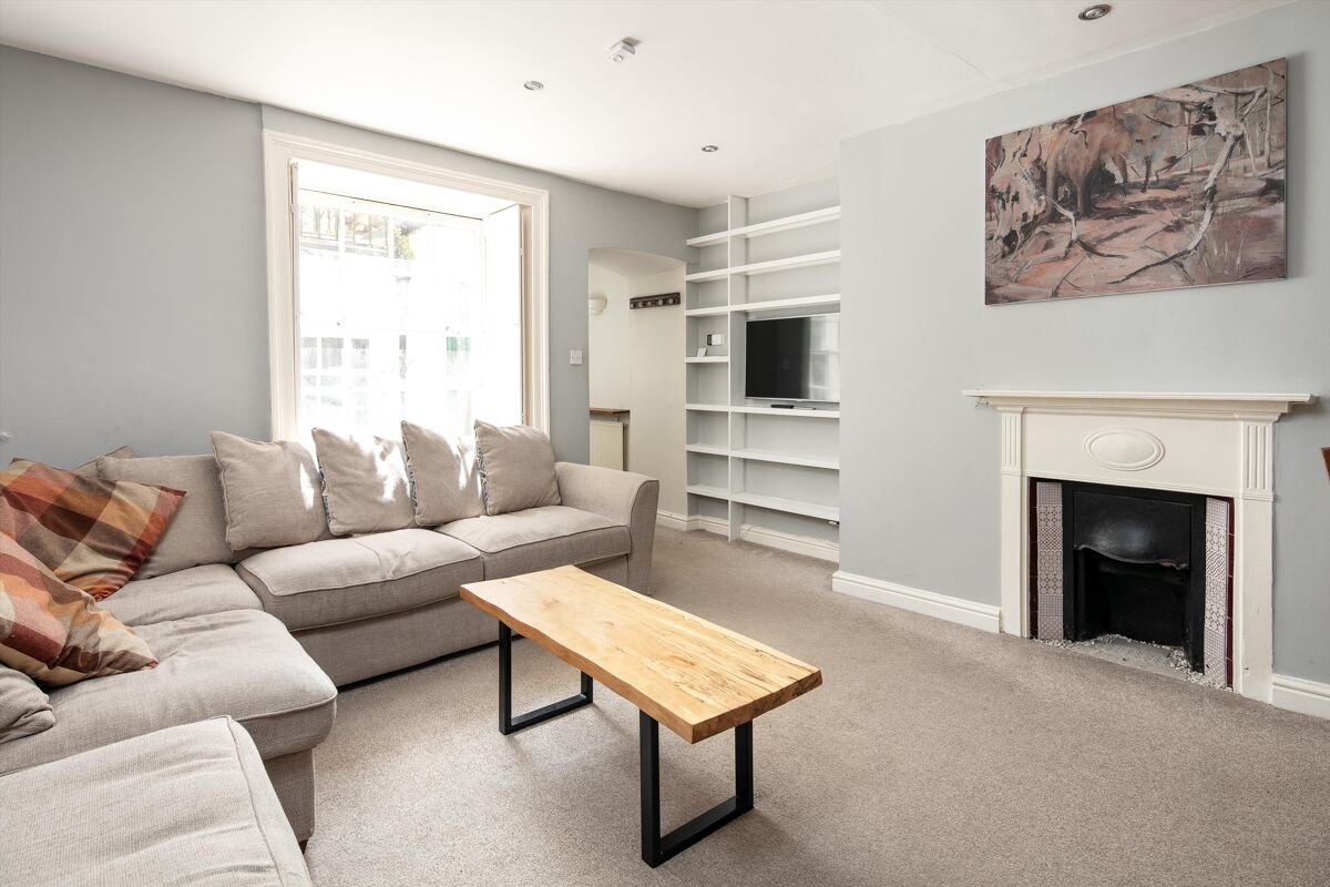 flat for sale in Apsley Road, Clifton, Bristol, BS8 BRS012271335 Knight Frank