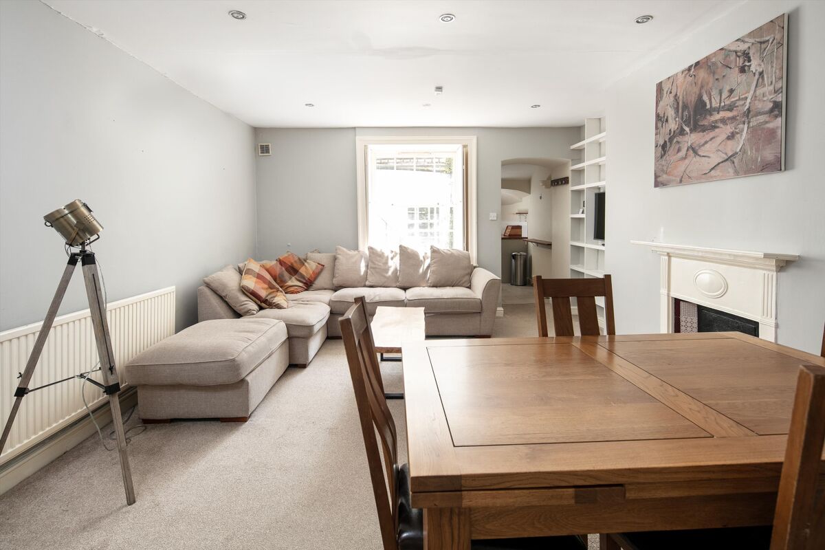flat for sale in Apsley Road, Clifton, Bristol, BS8 BRS012271335 Knight Frank