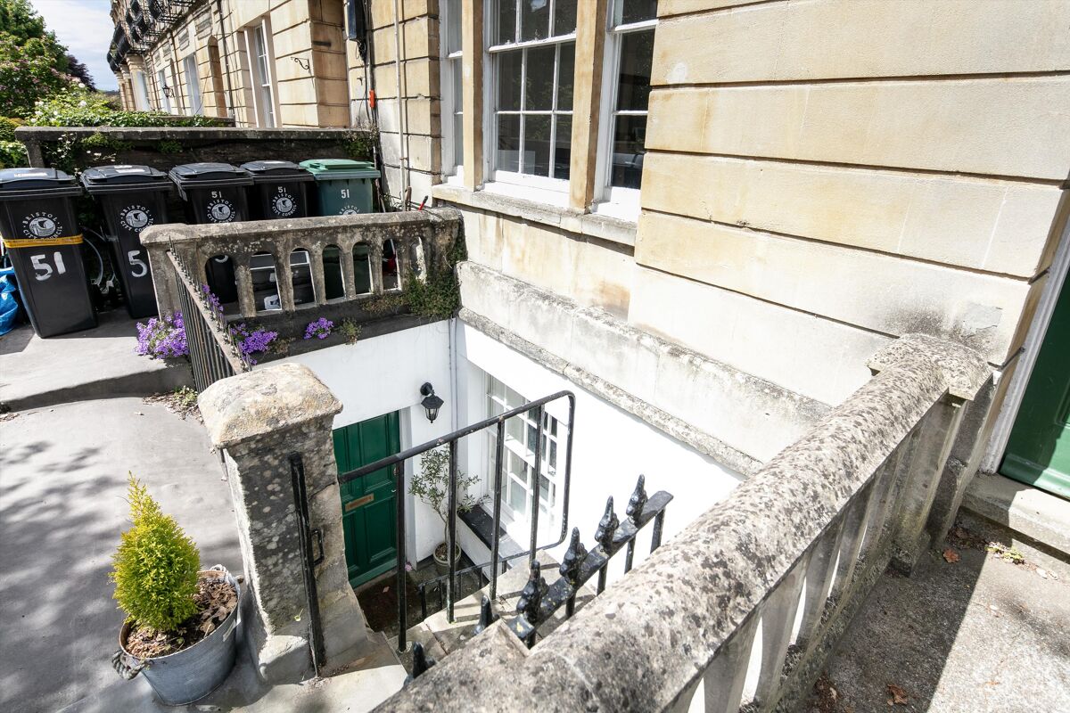 flat for sale in Apsley Road, Clifton, Bristol, BS8 BRS012271335