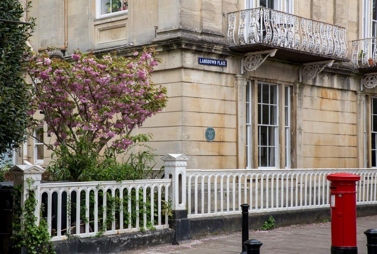 flat for sale in Lansdown Place, Clifton, Bristol, BS8 BRS012293232