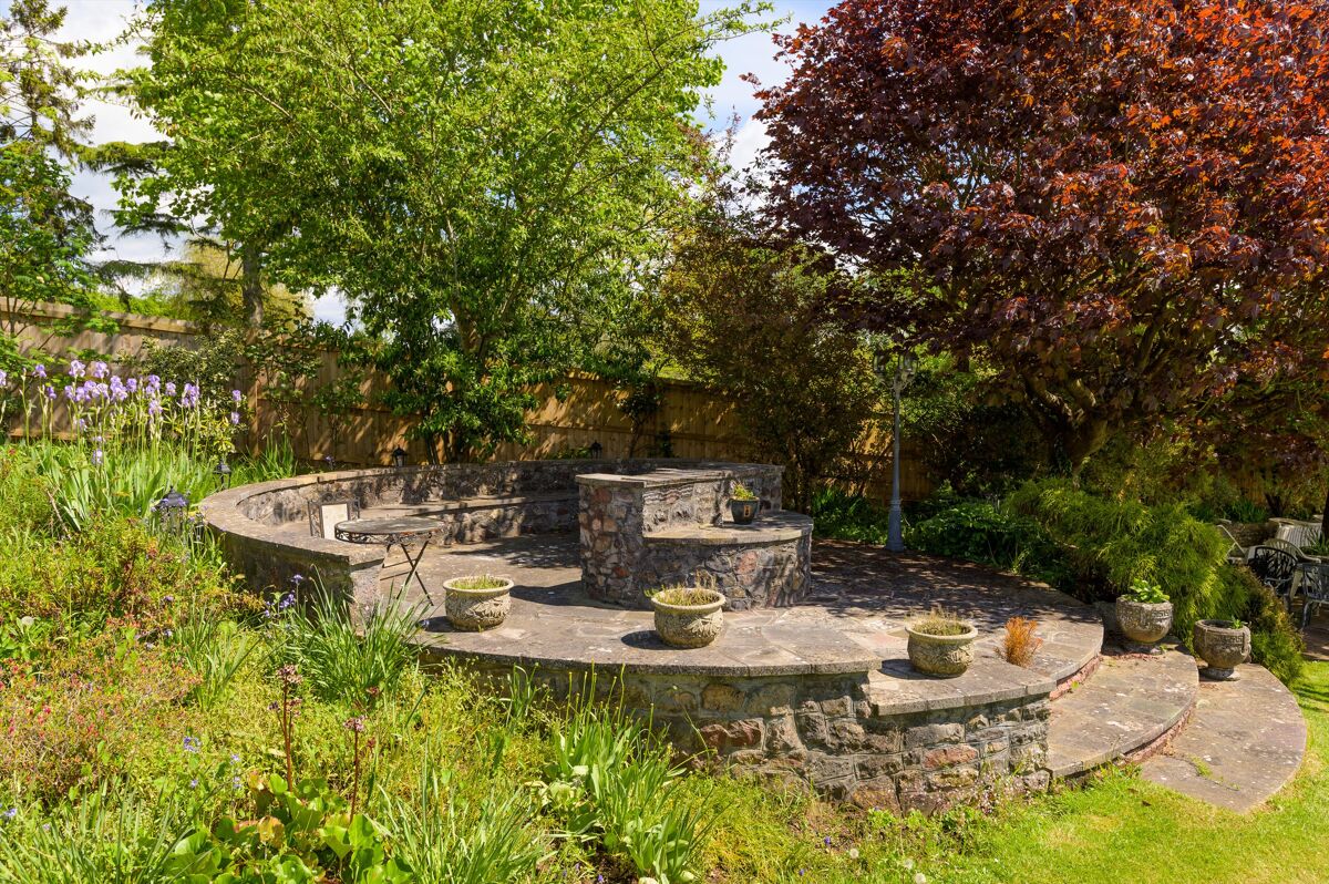 5 bedroom detached house for sale in Clevedon Road, Tickenham, Clevedon