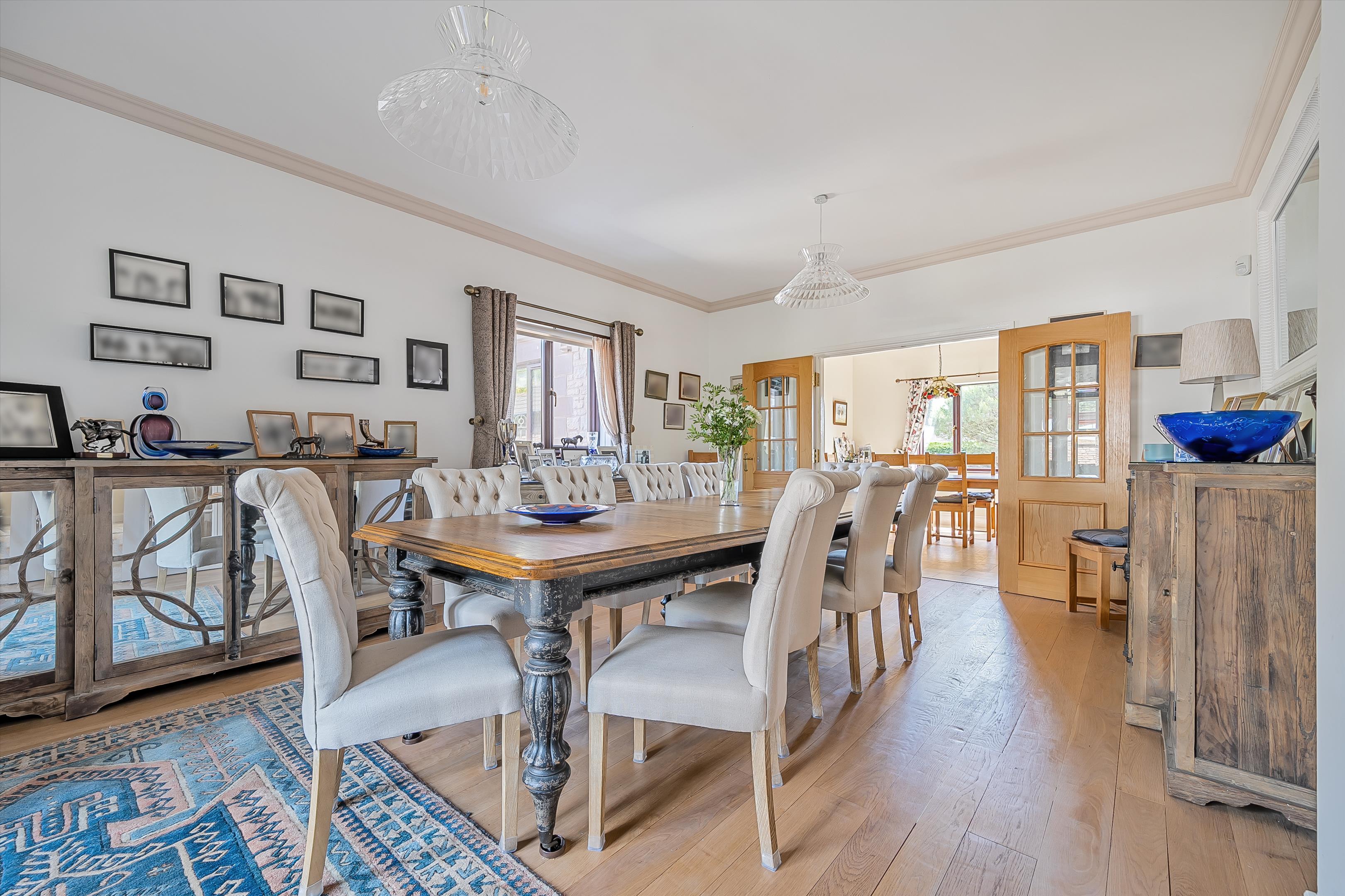 Countryside Retreat: Unparalleled Luxury and Charm 2