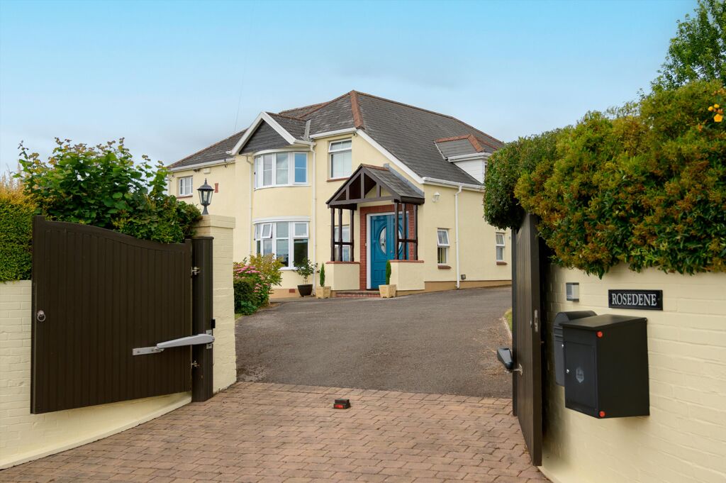 Image of Caerlicyn Lane, Langstone, Gwent, NP18