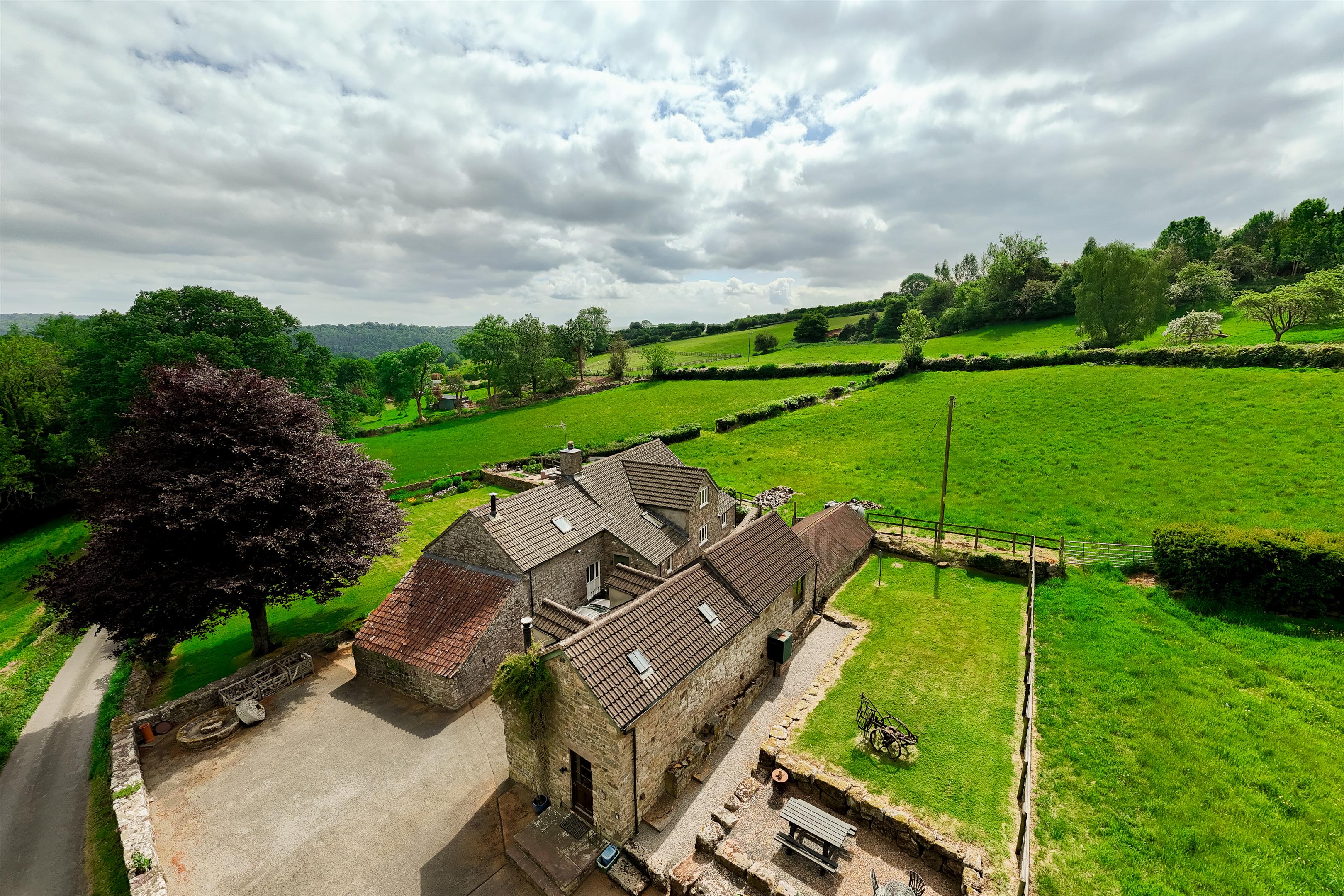 Embrace the Elegance of Countryside Living 3