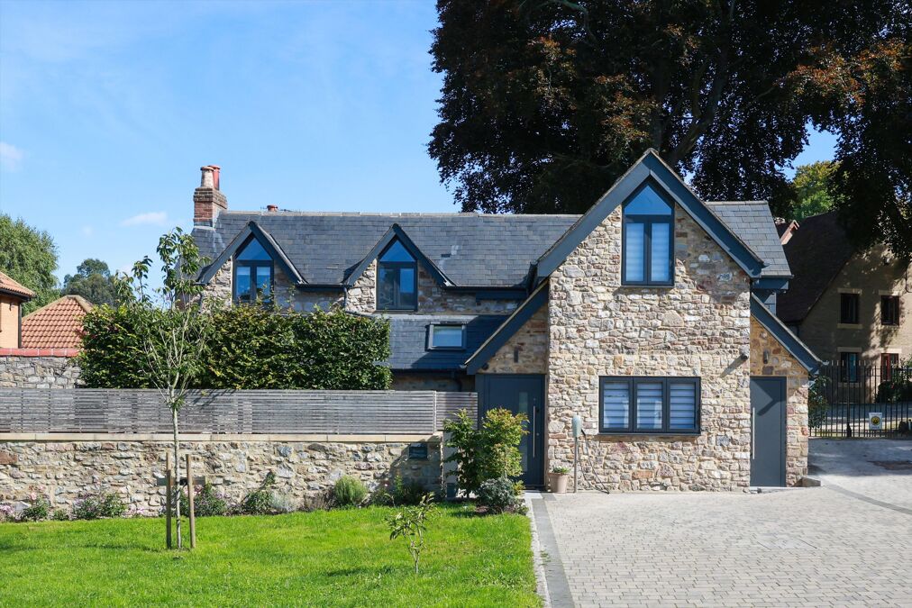 Image of Hollybush Lane, Bristol, BS9