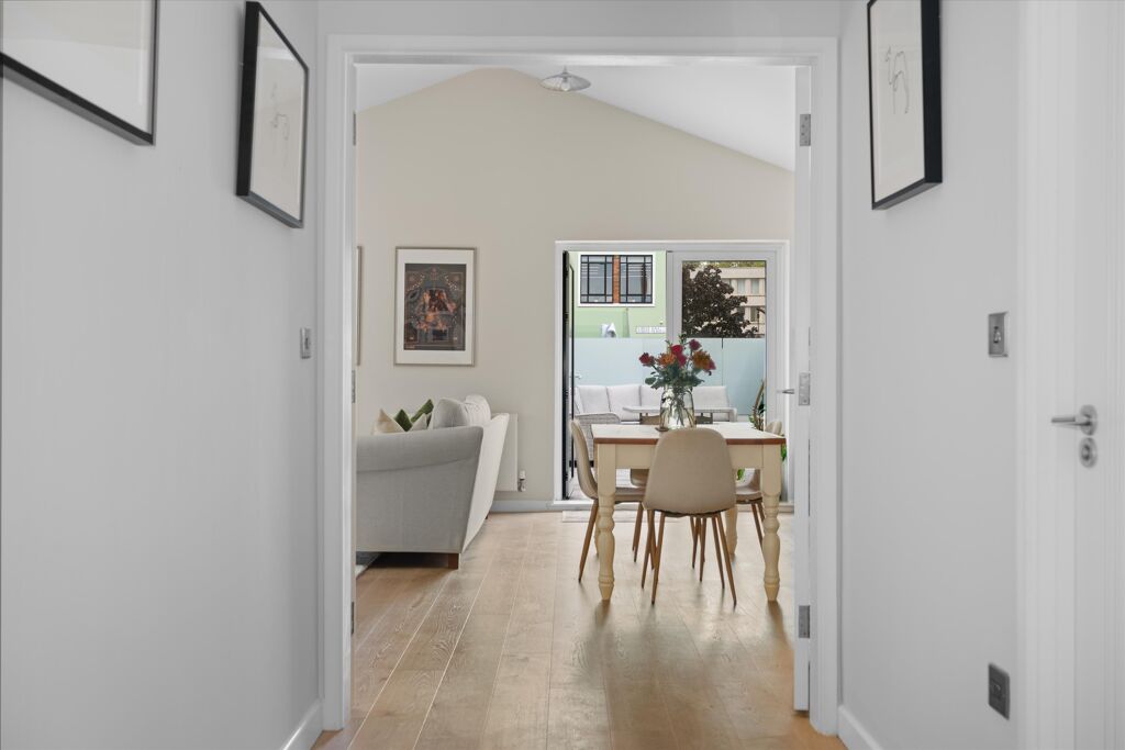 Image of Barossa Place, Bristol, BS1.