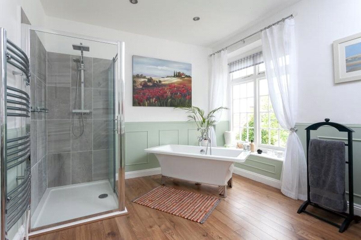 house for sale in The Street, Alveston, Bristol, South Gloucestershire