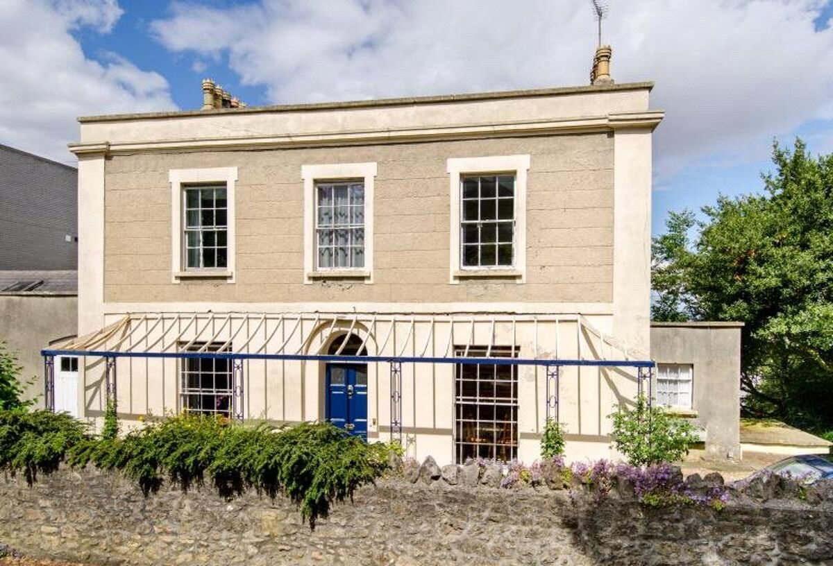 house for sale in 10 Wellington Terrace, Clevedon, Somerset, BS21 BRS120132 Knight Frank