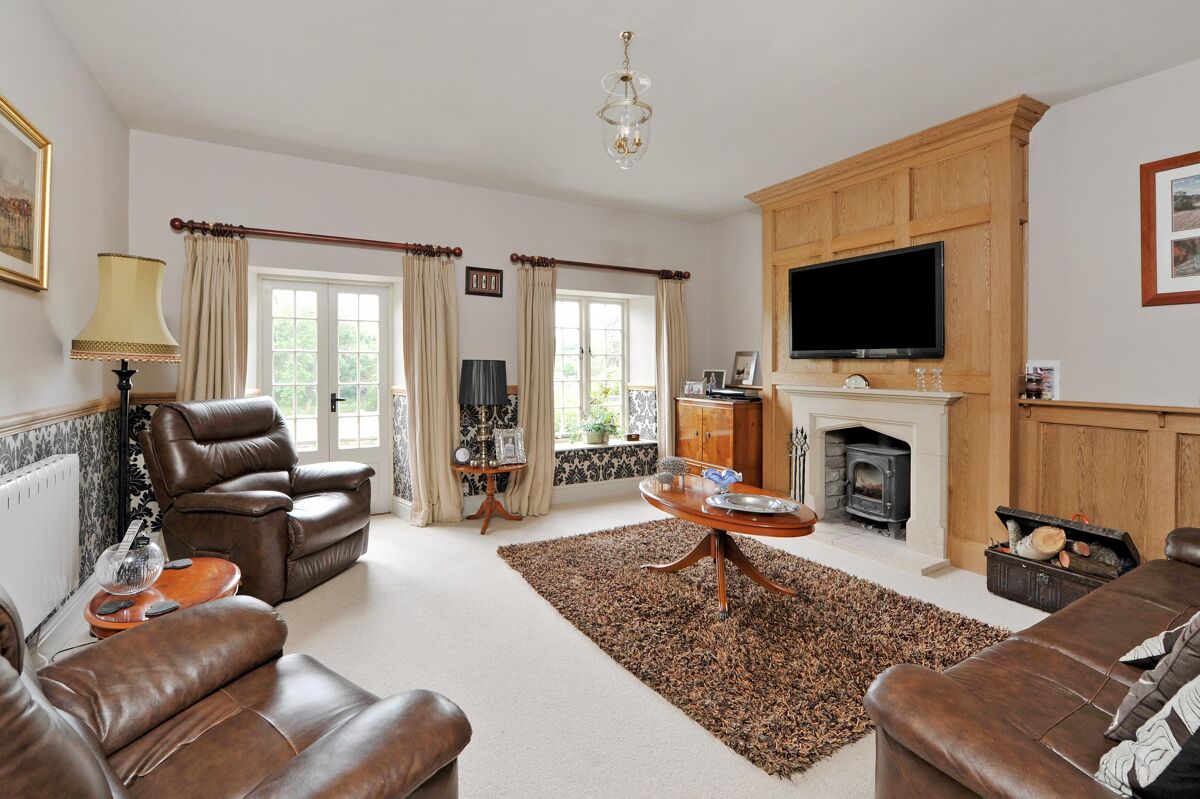 house for sale in Siston, Mangotsfield, Bristol, Gloucestershire, BS16 BRS120233 Knight Frank