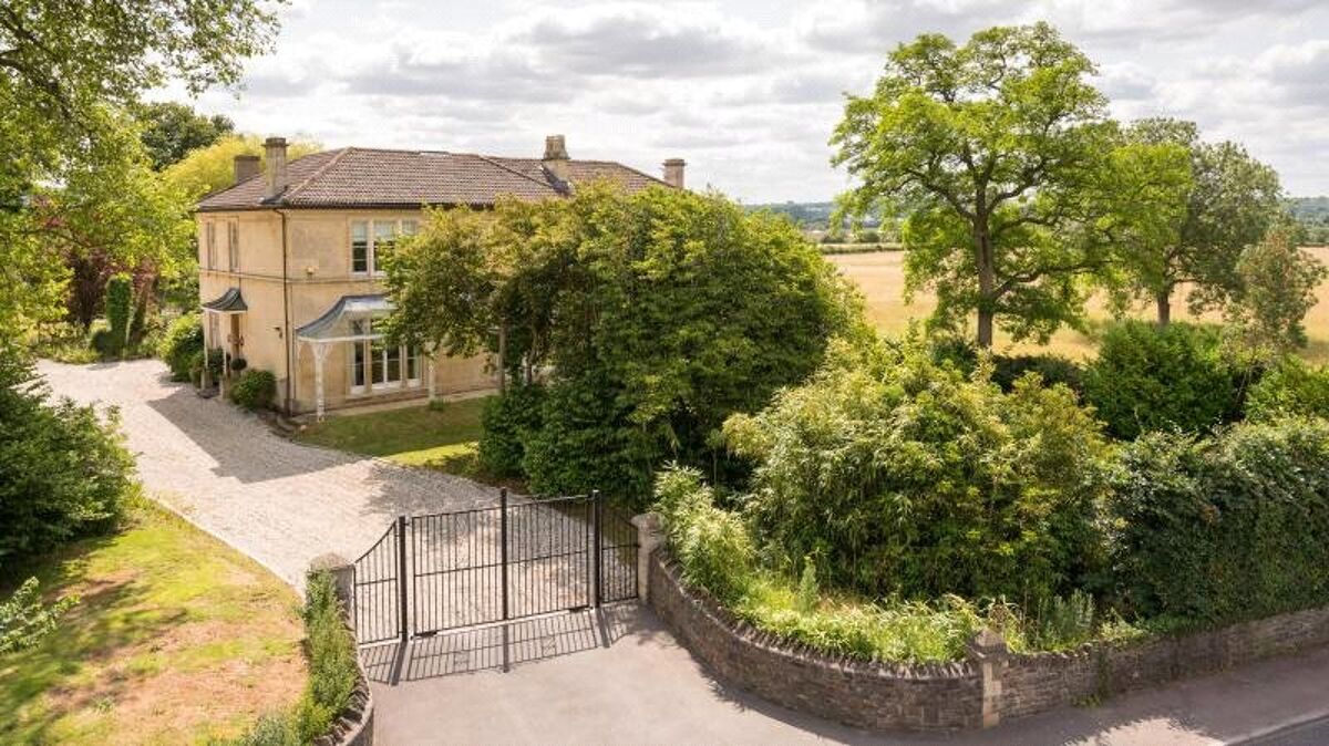 house for sale in Keynsham Road, Willsbridge, Bristol, Gloucestershire