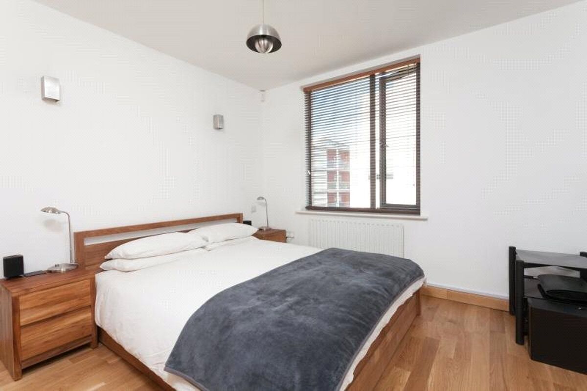 flat for sale in Liberty Gardens, Caledonian Road, Bristol, BS1