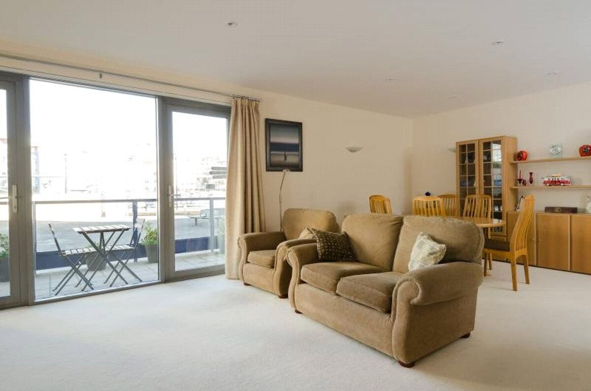 flat for sale in Liberty Gardens, Caledonian Road, Bristol, BS1