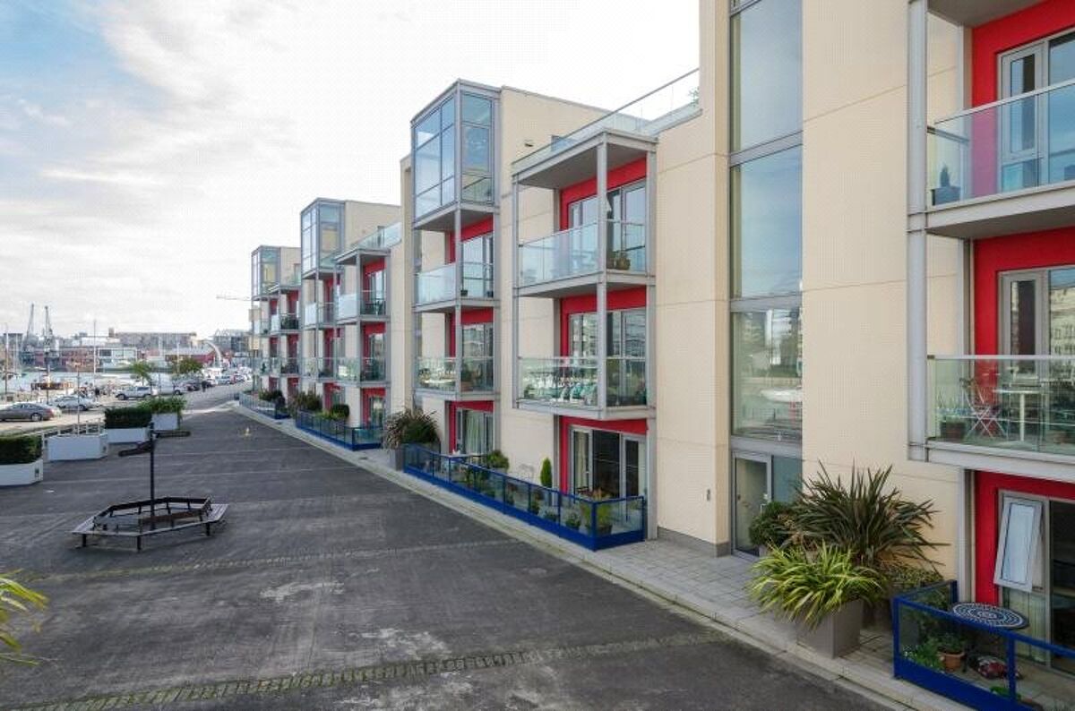 flat for sale in Liberty Gardens, Caledonian Road, Bristol, BS1