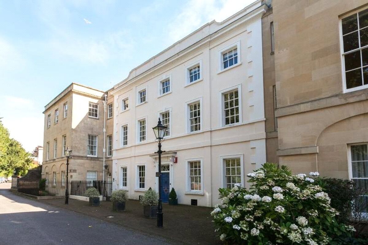 flat for sale in Cornwallis House, Cornwallis Grove, Bristol, BS8