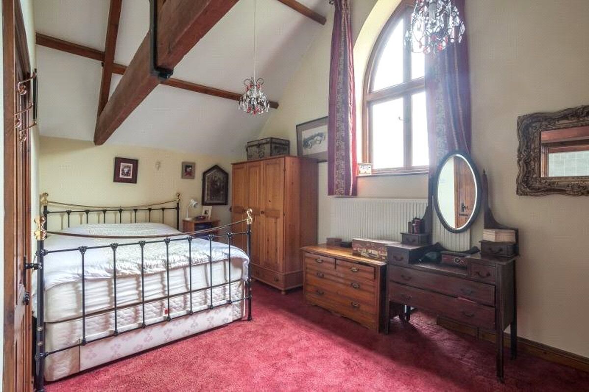 house for sale in Kington Lane, Kington, Bristol, South Gloucestershire