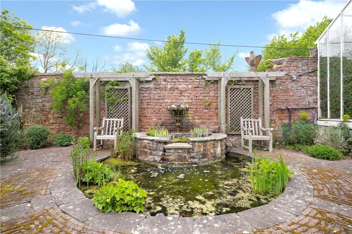 house for sale in Belluton, Pensford, Bristol, Somerset, BS39