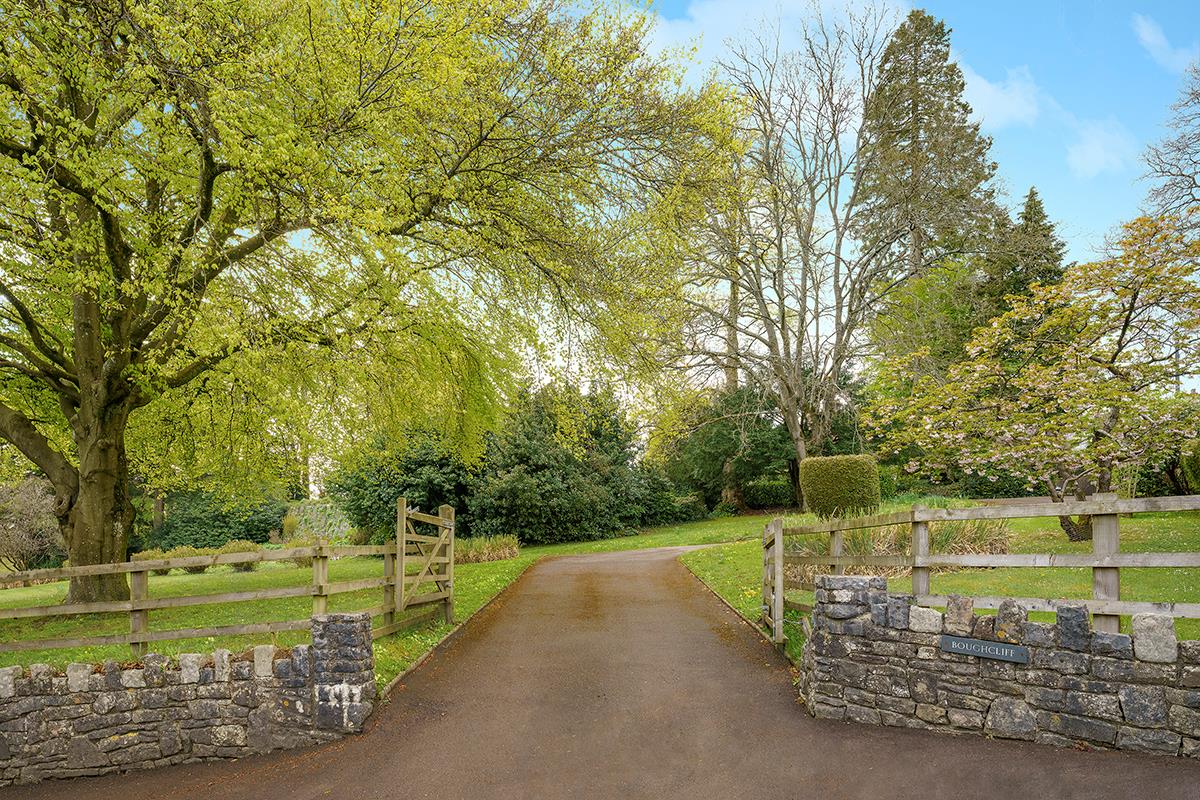 house for sale in Tidenham Chase, Chepstow, Gloucestershire, NP16