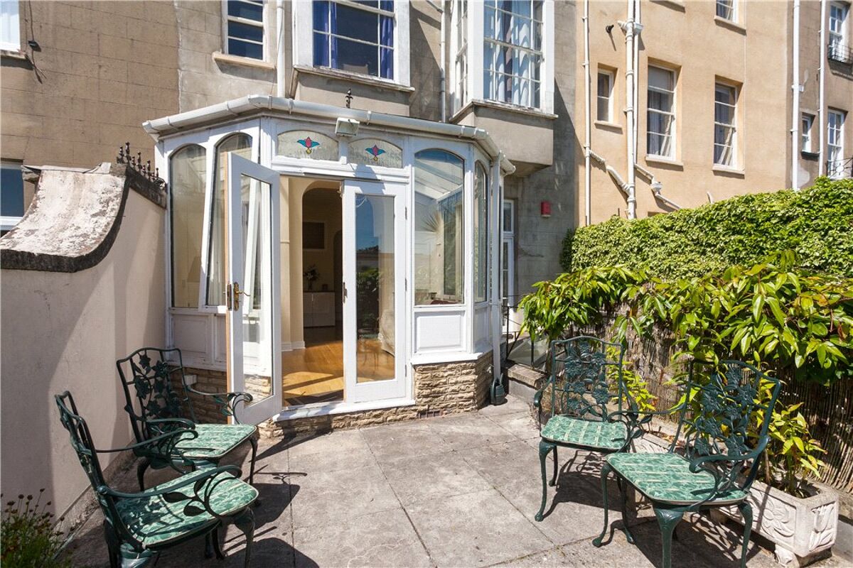 flat for sale in Gloucester Row, Bristol, BS8 BRS180243 Knight Frank