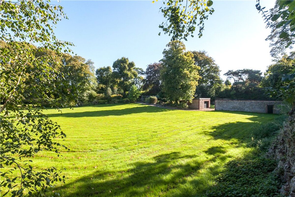 development plot for sale in Thornbury Hill, Alveston, Bristol, South