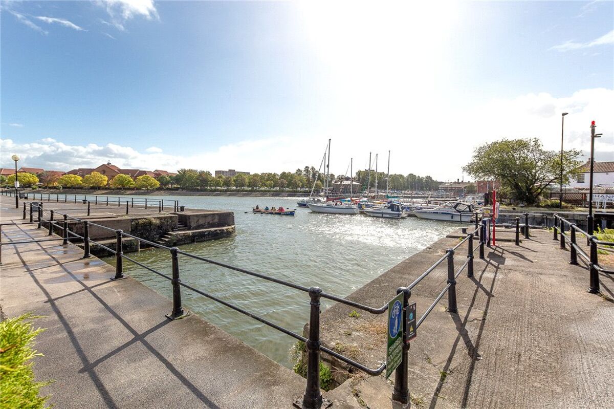 house for sale in Rownham Mead, Bristol, BS8 BRS180385 Knight Frank