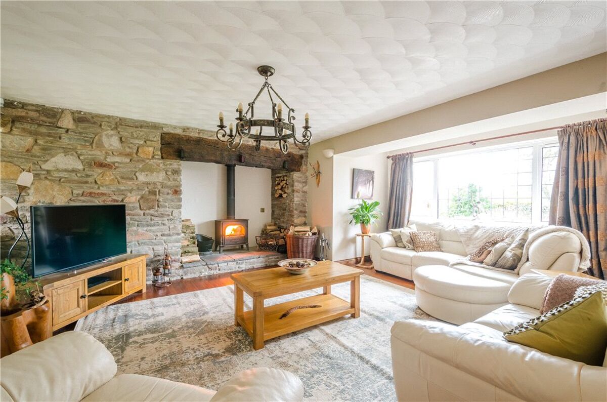 house for sale in Tytherington Hill, Tytherington, WottonunderEdge, South Gloucestershire