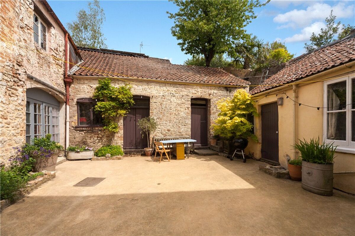 house for sale in High Street, Axbridge, Somerset, BS26 BRS190112