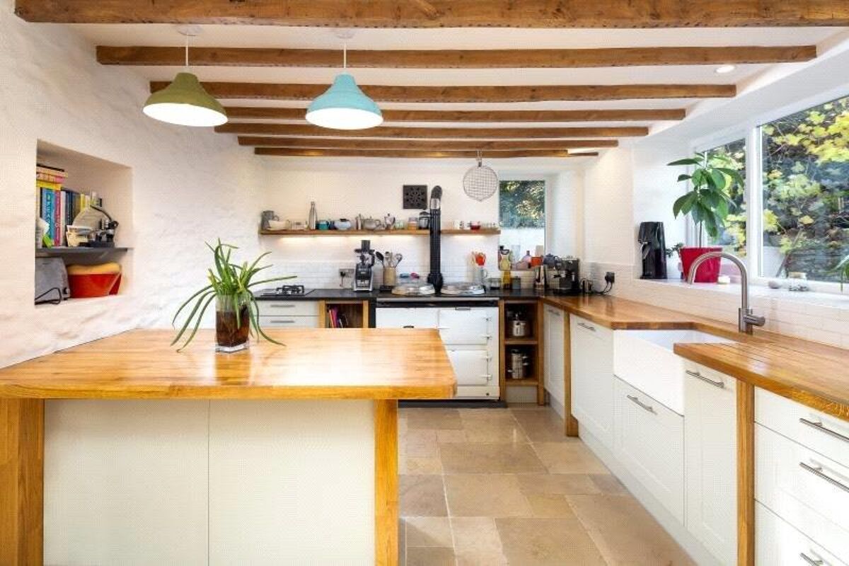 house for sale in Church Road, North Somerset, BS25