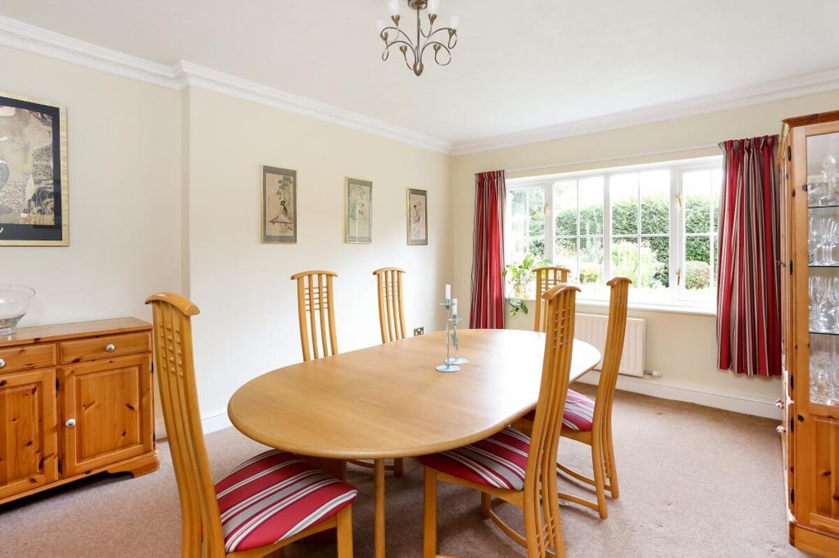 house for sale in Pound Meadow, SherfieldonLoddon, Hook, Hampshire